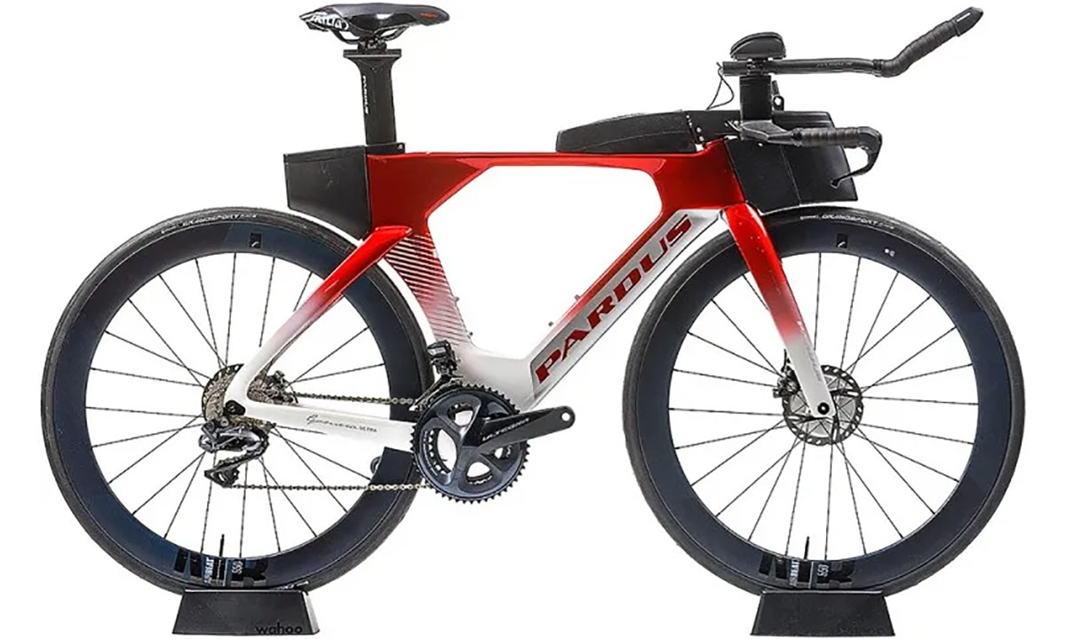 Фотография Велосипед PARDUS Road Gomera Ultra Ultegra Di2 11s Disc Red White Размер рамы L